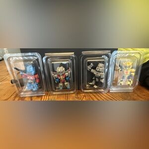 Opened complete collection Transformers Squeezelings, Series 1,